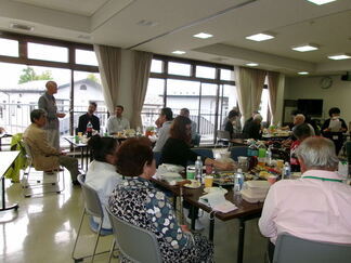 昼食会の様子